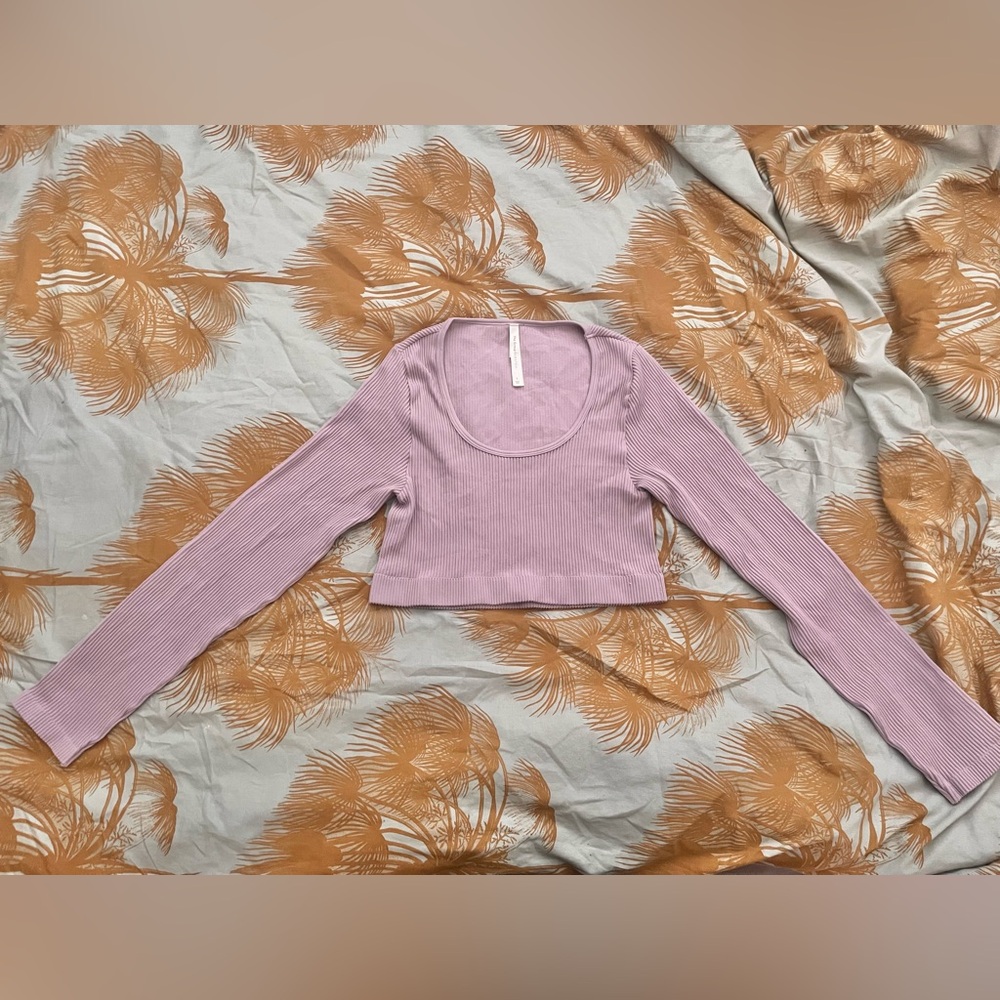 Babaton Group ribbed seamless scoopneck ls crop top L